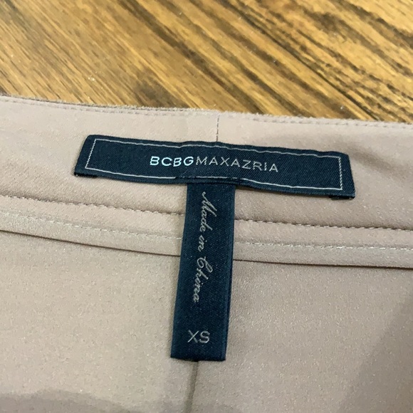 NWOT BCBGMAXAZRIA Suede Skirt - Picture 3 of 3